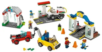 LEGO® CITY Garage Center