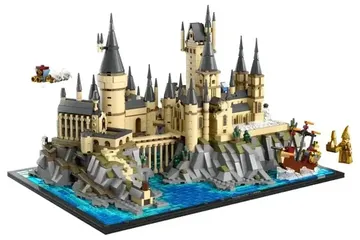 LEGO Hogwarts Castle and Grounds