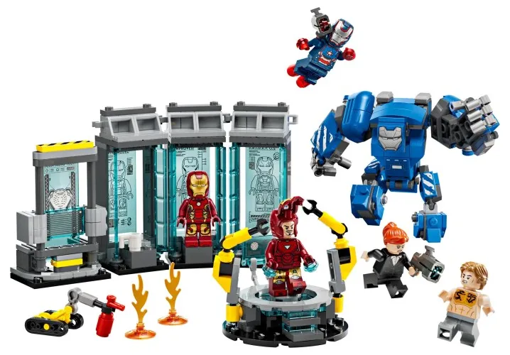 LEGO Iron Man's Laboratory: Hall of Armor