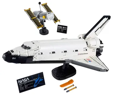 LEGO Creator Expert NASA Space Shuttle Discovery