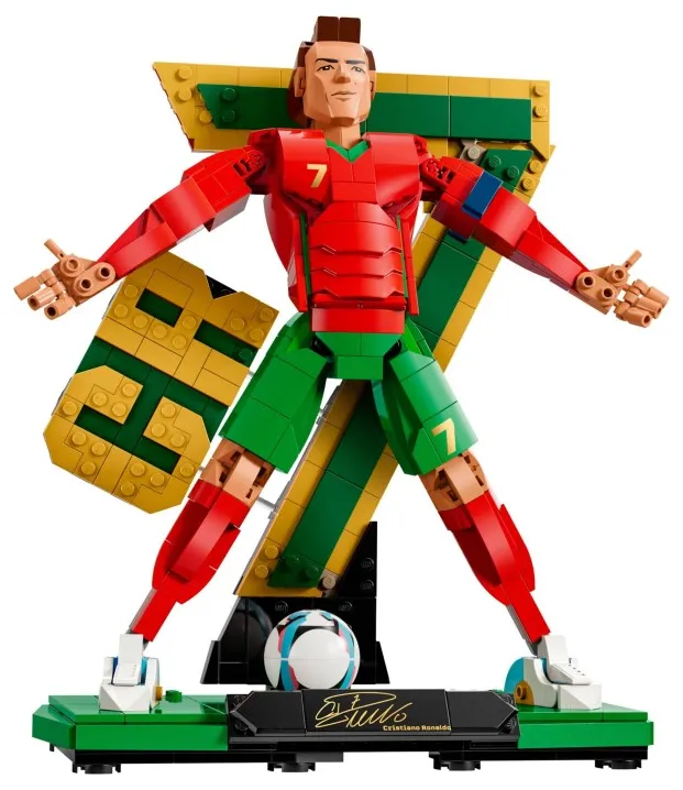 LEGO Cristiano Ronaldo – Football Legend