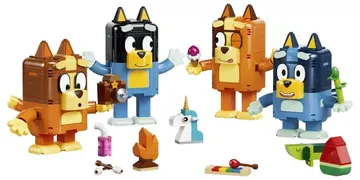 LEGO Brick-Built Bluey Family