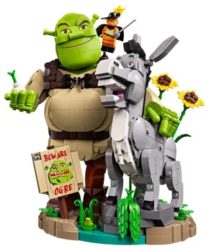 LEGO Shrek, Donkey & Puss in Boots