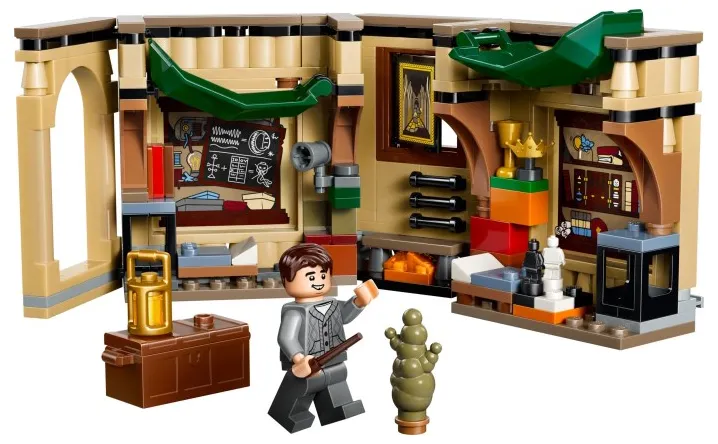 LEGO Hogwarts Castle: Room of Requirement