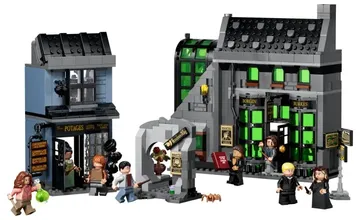 LEGO Knockturn Alley™ Wizarding Shops