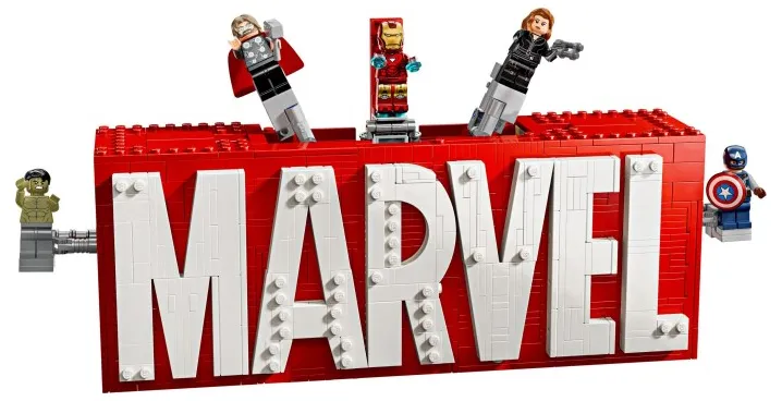 LEGO MARVEL Logo & Minifigures