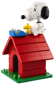 LEGO Peanuts: Snoopy's Doghouse