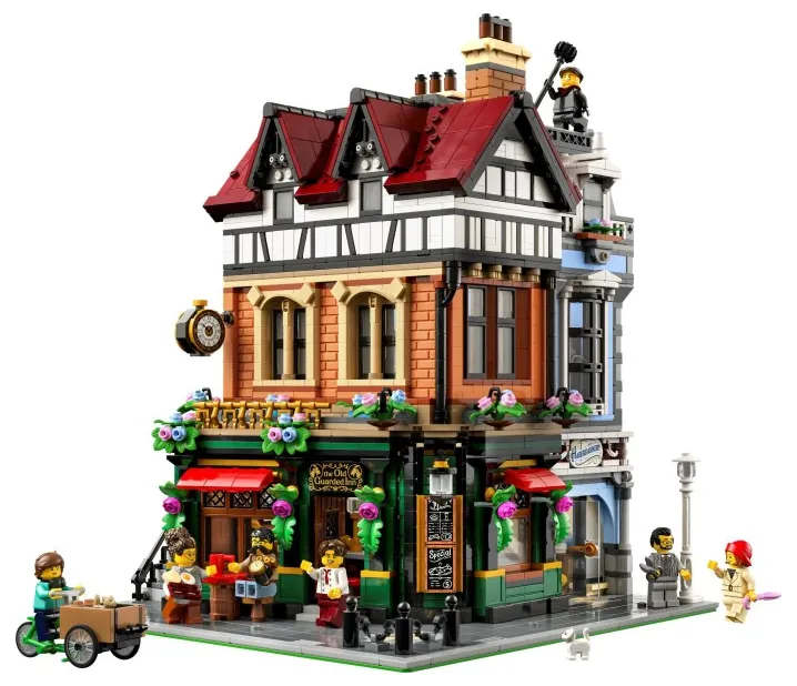 LEGO Tudor Corner