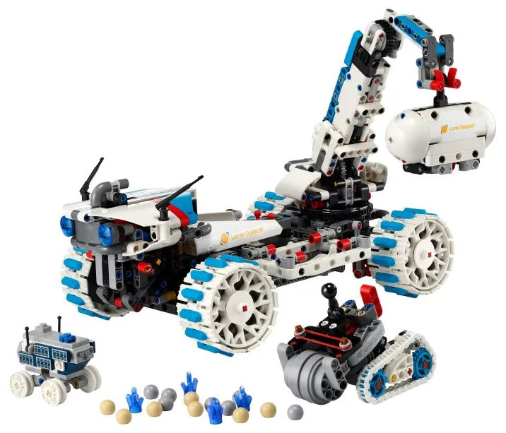 LEGO Lunar Outpost® Moon Rover Space Vehicle