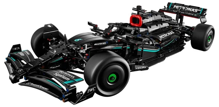 LEGO Mercedes-AMG F1 W14 E Performance