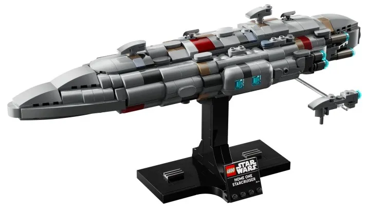 LEGO Home One Starcruiser