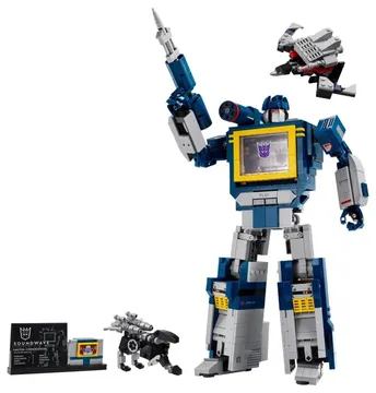 LEGO Transformers: Soundwave